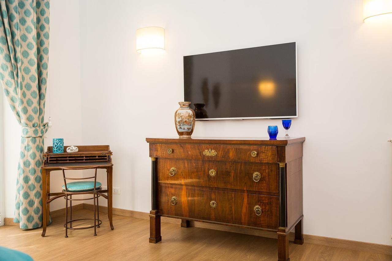 רומא Prestigious Apartment Via Barberini מראה חיצוני תמונה